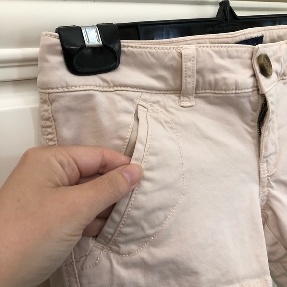 ๐ American Eagle Outfitters womenโs shorts - Picture 3 of 8